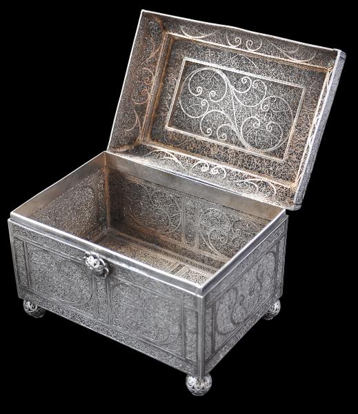 Indo-Portuguese Silver Filigree Casket, Goa - Michael Backman Ltd