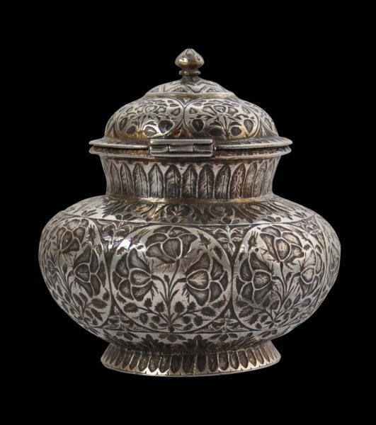 Extremely Rare Mughal Chased Silver Ewer - Michael Backman Ltd