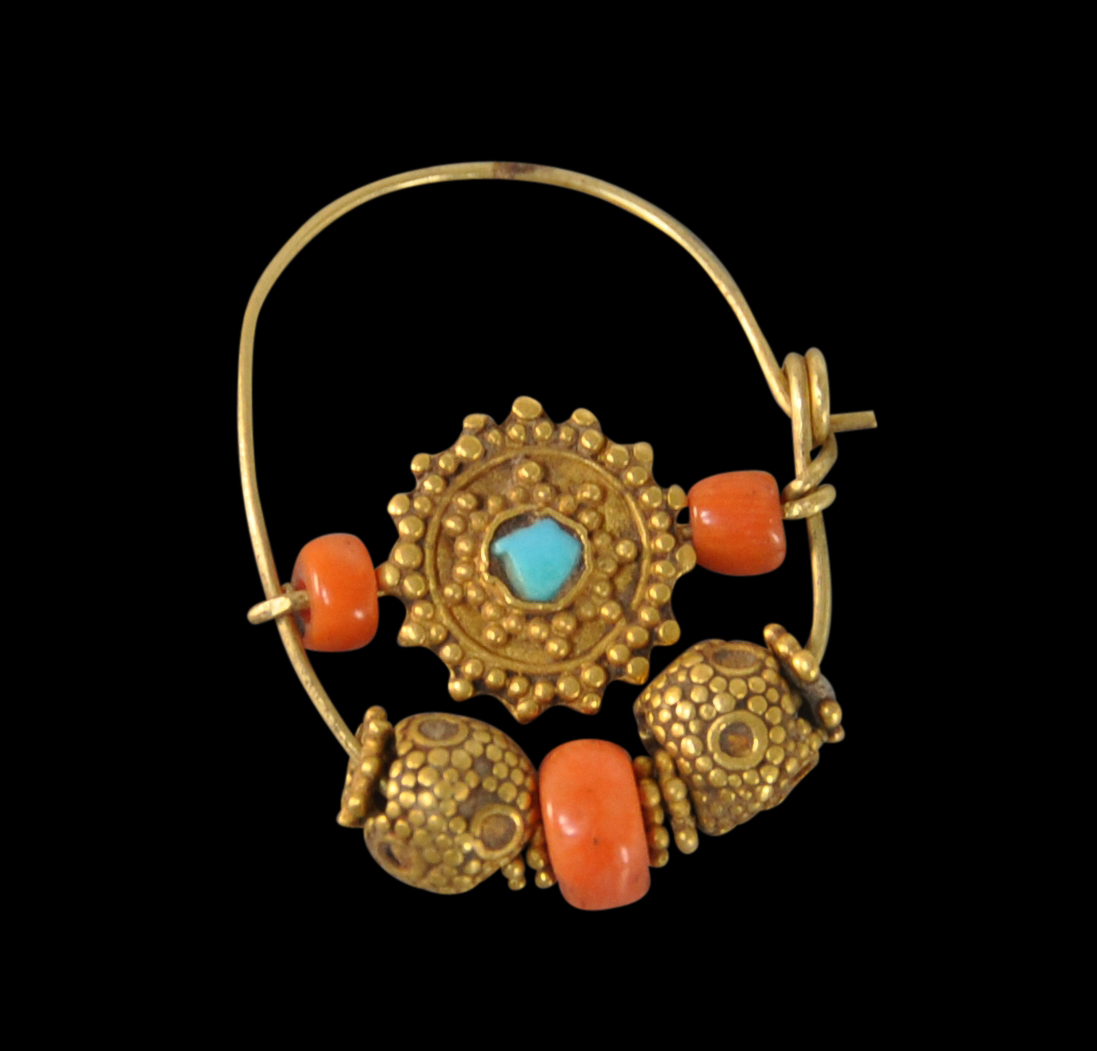Amazon.com: LOVENSPIRE Clip On Antique Pressing Moon Nose Ring With Gold  Plating Marathi Nath, Nosepin, Snap On Nosepin, Indian Nose Ring, Fake Nose  Ring : Clothing, Shoes & Jewelry