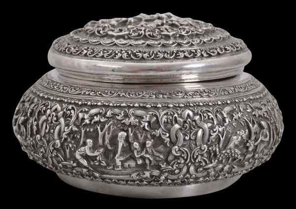 Burmese Repoussed Silver Powder Box - Michael Backman Ltd